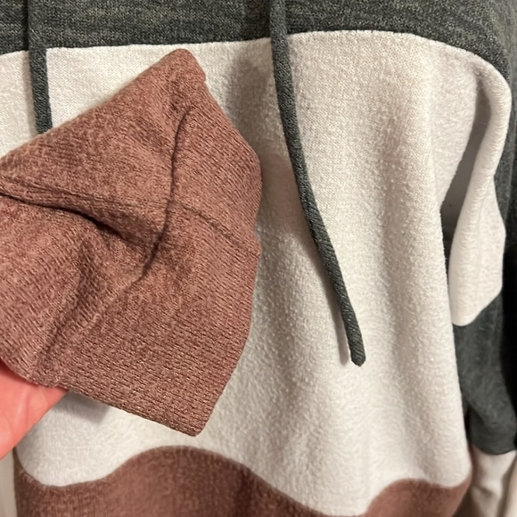 Pullover Hoodie Sweater By Beeson River/Brown Cream & Army Green Stripes size - Picture 7 of 11
